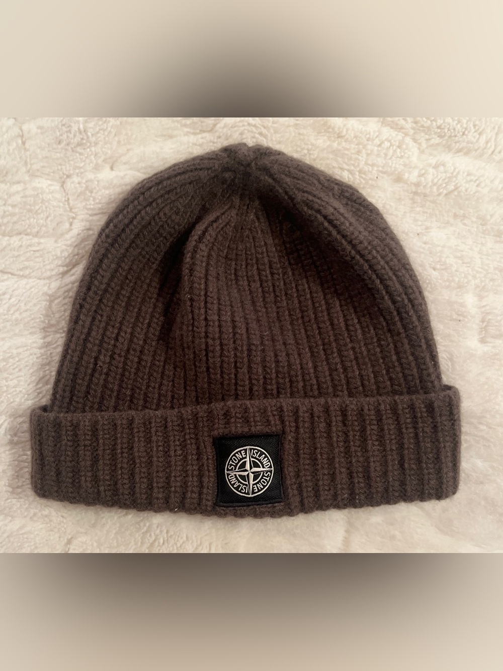 Authentic Stone Island ribbed knit cuffed beanie brown/olive tone .